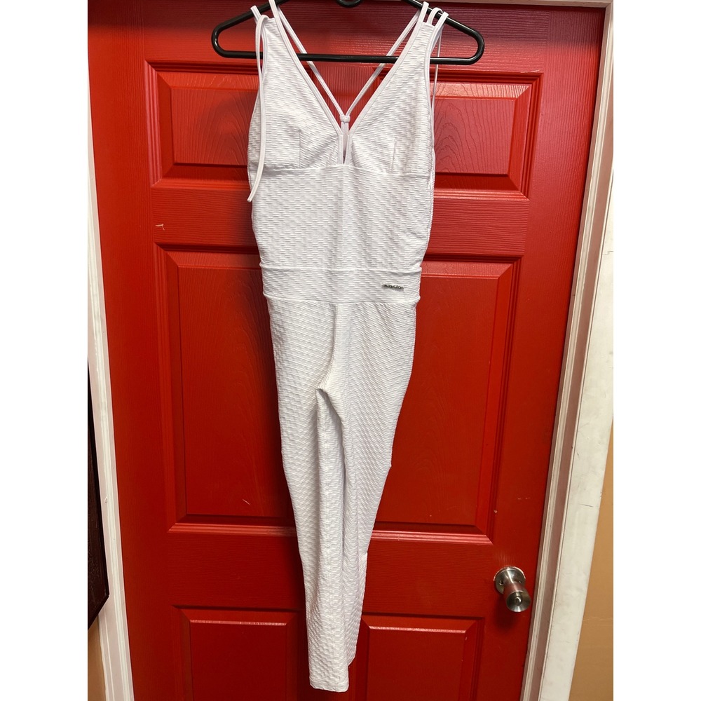 Norvi Fit White Textured Strappy Back Jumpsuit One Piece Activewear Unitalla